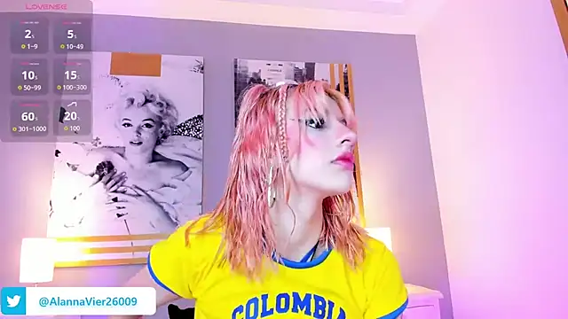 AlannaViera online show from 07/03/26, 11:49