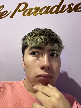 AlexanderCollman2 online show from 04/18/26, 01:31