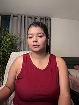 Snapshot of moonhelen chatting on 02/23/26, 11:35 moonhelen online show from 02/23/26, 11:35