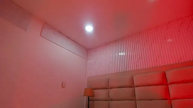 CarolineFyre online show from 03/04/26, 12:55