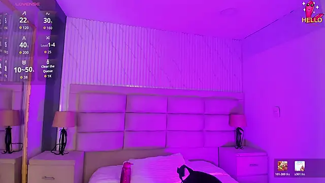 CarolineFyre online show from 04/01/26, 12:39