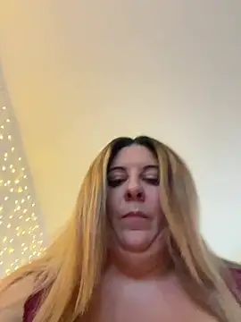 JasmineGlow7 online show from 02/21/26, 02:51