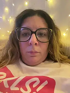 JasmineGlow7 online show from 06/03/26, 09:53