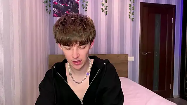 Sweet Dude online show from 05/01/26, 04:11