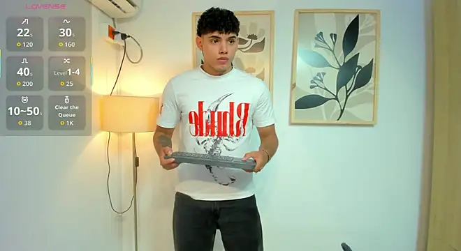 justin payn14 online show from 07/13/26, 01:14