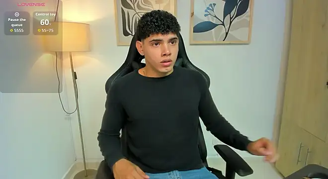 justin payn14 online show from 07/23/26, 01:53