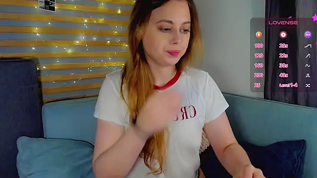Alice Wanderr online show from 03/26/26, 02:39