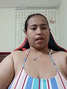 BustySexy Nataly online show from 05/25/26, 06:41