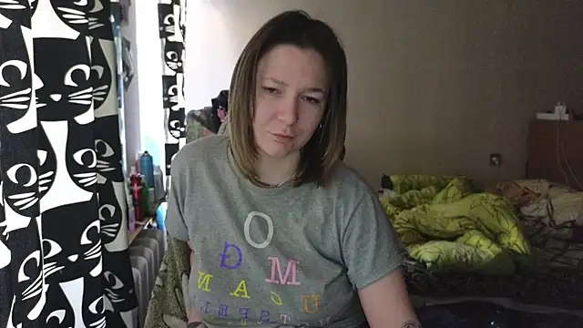 Snapshot of Ozalin_ chatting on 02/25/26, 10:03 Ozalin online show from 02/25/26, 10:03