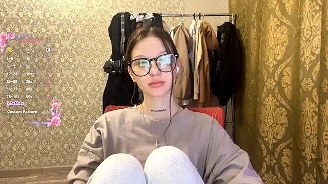 LumPetal online show from 02/12/26, 05:24