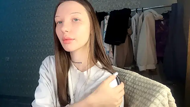 LumPetal online show from 02/22/26, 03:07