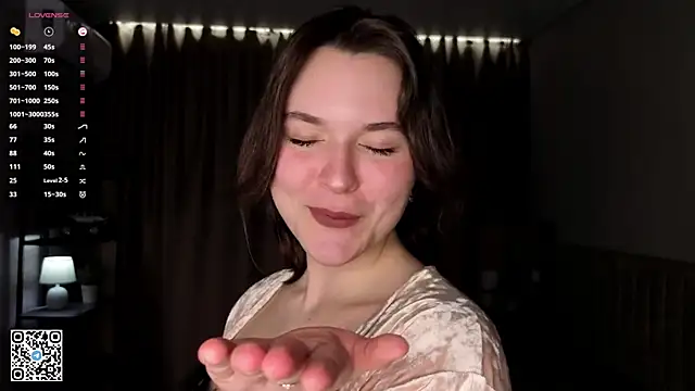DelindaToste online show from 03/21/26, 06:11