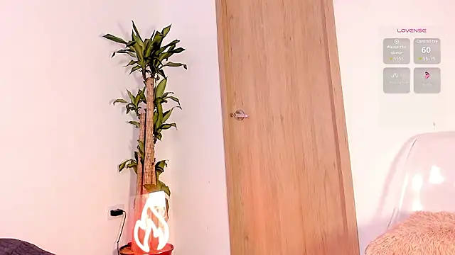 Chinese goddess  online show from 03/05/26, 12:12