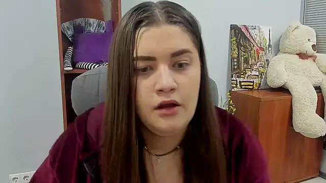 Snapshot of Maddinia chatting on 02/20/26, 08:16 Maddinia online show from 02/20/26, 08:16