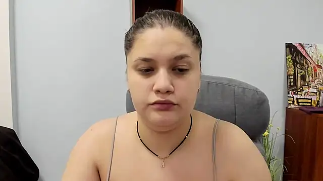 Snapshot of Maddinia chatting on 02/24/26, 08:34 Maddinia online show from 02/24/26, 08:34