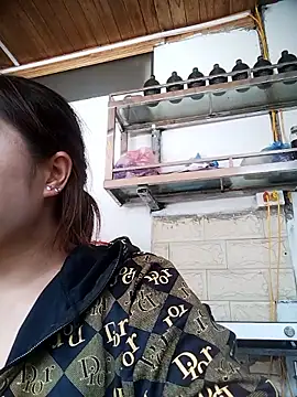 cute-hiphop online show from 06/07/26, 04:38