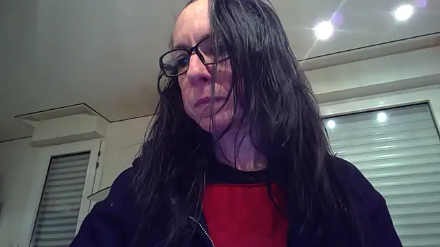 Snapshot of FITGIRL-MAEVA chatting on 02/17/26, 07:31 FITGIRL-MAEVA online show from 02/17/26, 07:31