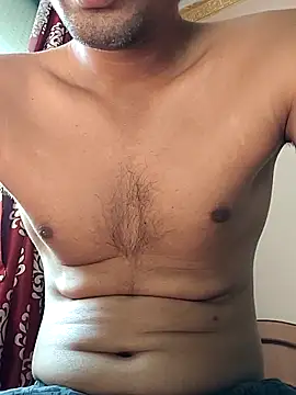 Mumbai handsom92 online show from 03/11/26, 04:18