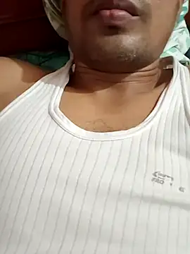 Mumbai handsom92 online show from 07/12/26, 02:41