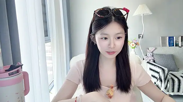 DYyyyyy-- online show from 07/17/26, 06:31