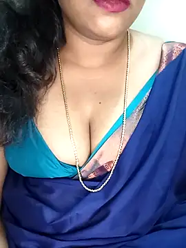 Snapshot of Chinnima143 chatting on 02/12/26, 04:46 Chinnima143 online show from 02/12/26, 04:46