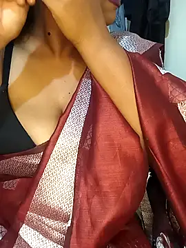 Chinnima143 online show from 06/30/26, 04:30