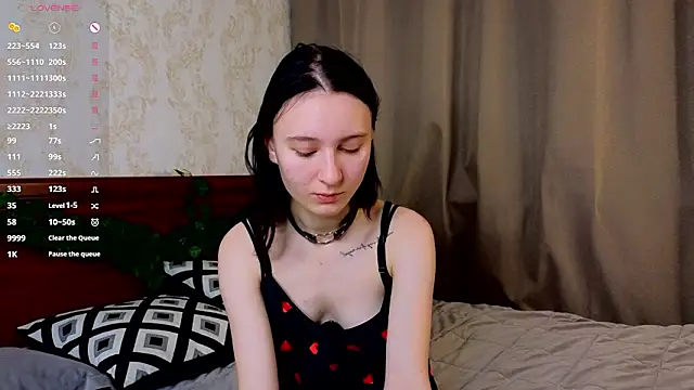 Snapshot of AuburnConfetti chatting on 02/27/26, 06:19 AuburnConfetti online show from 02/27/26, 06:19