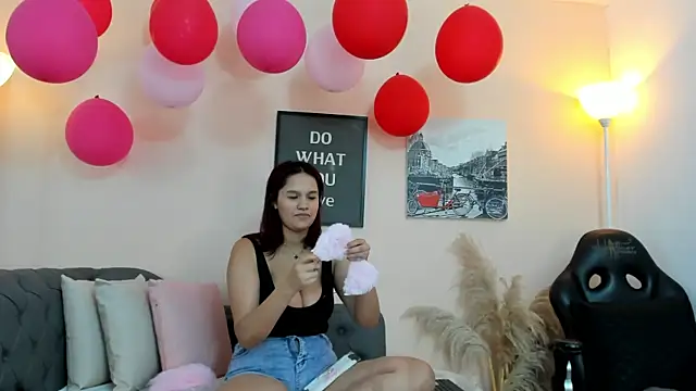 victoriazans online show from 02/13/26, 03:35