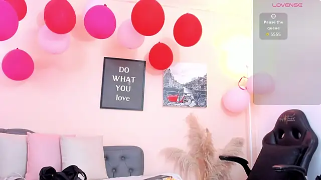 victoriazans online show from 02/14/26, 03:47