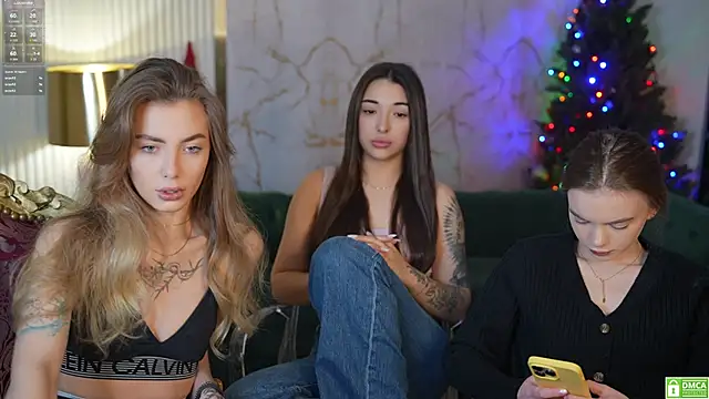 Snapshot of Zlata_Sky chatting on 01/21/25, 07:39 Zlata Sky online show from 01/21/25, 07:39