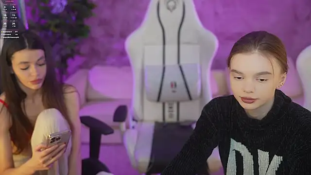 Snapshot of Zlata_Sky chatting on 02/15/25, 06:55 Zlata Sky online show from 02/15/25, 06:55