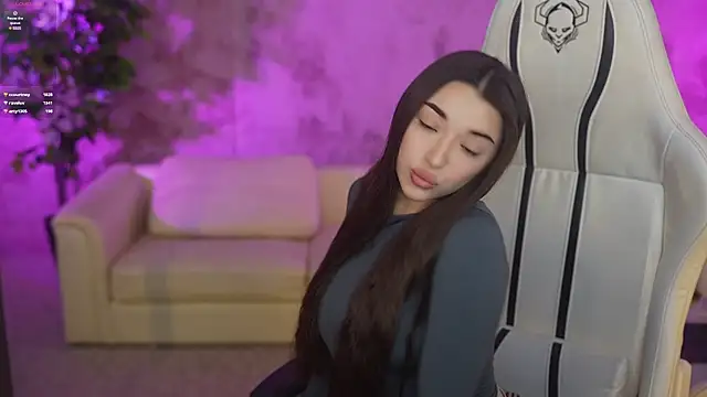 Snapshot of Zlata_Sky chatting on 02/23/25, 07:38 Zlata Sky online show from 02/23/25, 07:38