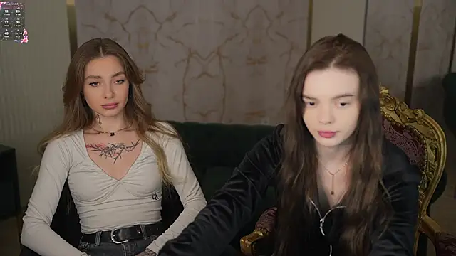 Snapshot of Zlata_Sky chatting on 02/24/25, 10:47 Zlata Sky online show from 02/24/25, 10:47