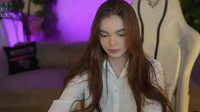 Snapshot of Zlata_Sky chatting on 11/15/25, 07:21 Zlata Sky online show from 11/15/25, 07:21