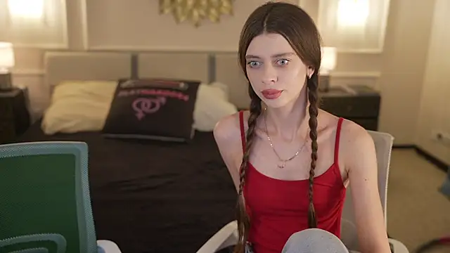 Zlata Sky online show from 02/13/26, 03:41