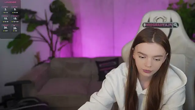 Zlata Sky online show from 04/24/26, 02:52