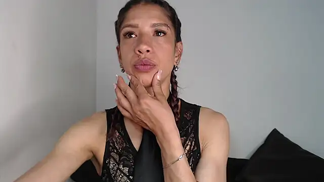 astrid miller 1 online show from 02/10/26, 10:47