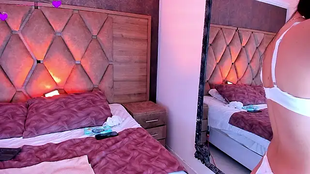 valeriekhaleesi online show from 03/11/26, 08:26