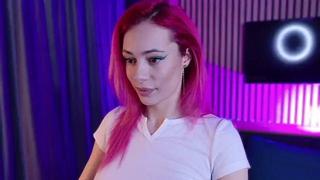 Snapshot of KaylieRosse chatting on 03/02/26, 07:54 KaylieRosse online show from 03/02/26, 07:54