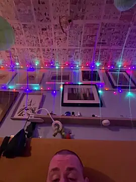 Snapshot of dribbleandthrob chatting on 02/11/26, 05:56 dribbleandthrob online show from 02/11/26, 05:56