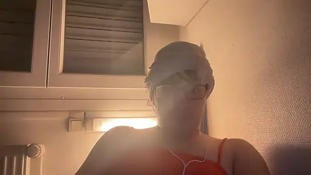 Alexxia667 online show from 02/01/26, 08:18