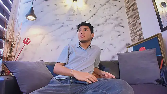 Damon Salvarote S online show from 03/02/26, 06:37