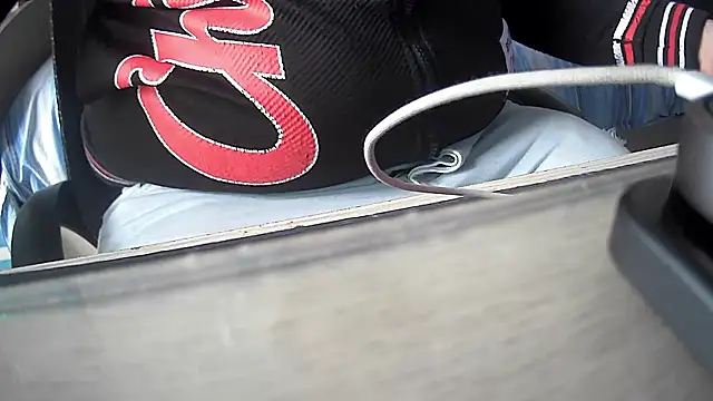 Snapshot of no-name15 chatting on 02/01/26, 01:53 no-name15 online show from 02/01/26, 01:53