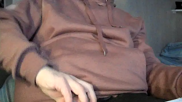 Snapshot of no-name15 chatting on 02/19/26, 06:26 no-name15 online show from 02/19/26, 06:26