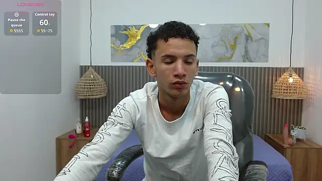 Snapshot of JDWhite18 chatting on 02/21/26, 04:35 JDWhite18 online show from 02/21/26, 04:35