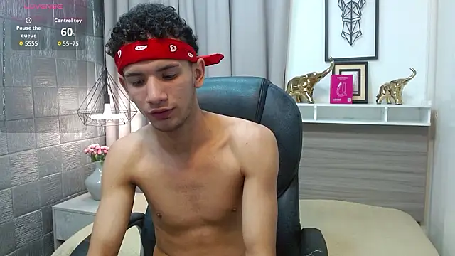 JDWhite18 online show from 03/28/26, 04:01