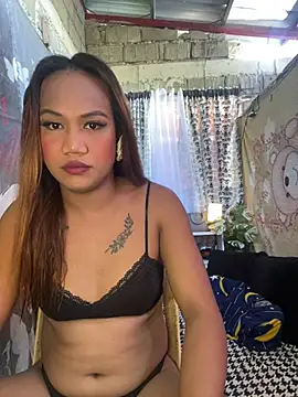 Queen-barbie online show from 04/06/26, 12:30