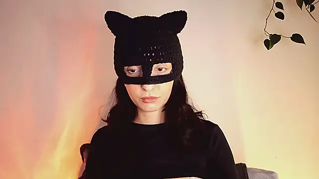 Snapshot of Onirica_L chatting on 07/15/26, 08:58 Onirica L online show from 07/15/26, 08:58