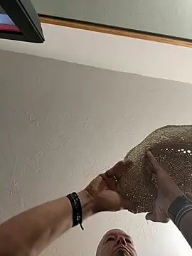 Snapshot of TyMeB chatting on 03/07/26, 09:23 TyMeB online show from 03/07/26, 09:23