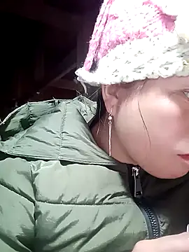 Snapshot of cana4455 chatting on 02/05/26, 02:38 cana4455 online show from 02/05/26, 02:38